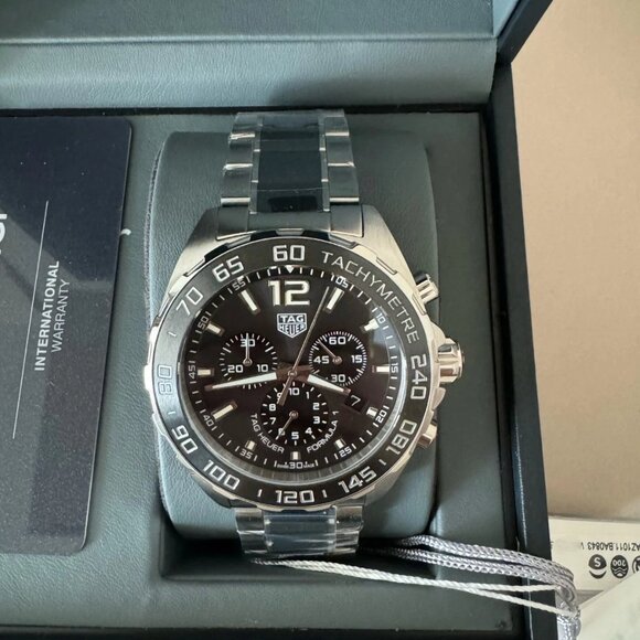 Authentic TAG Heuer Formula 1 Quartz Chronograph DialMen's Watch CAZ1011.BA0842 - Picture 1 of 8